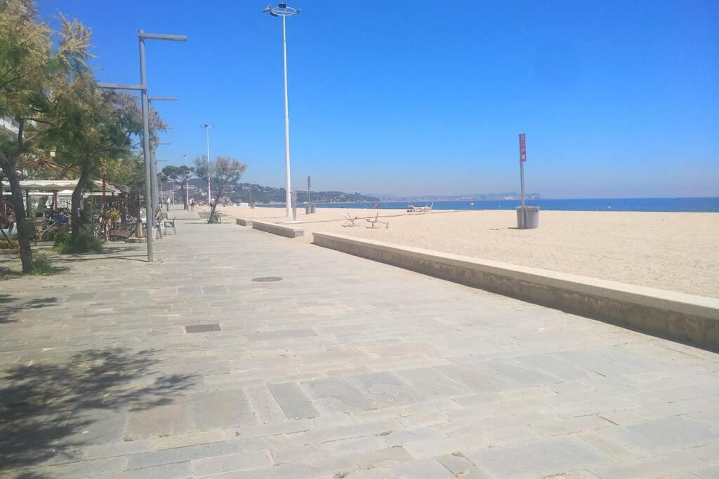 Estudio Primera Linea De Mar Con Piscina Y Parking Daire Platja d'Aro Dış mekan fotoğraf